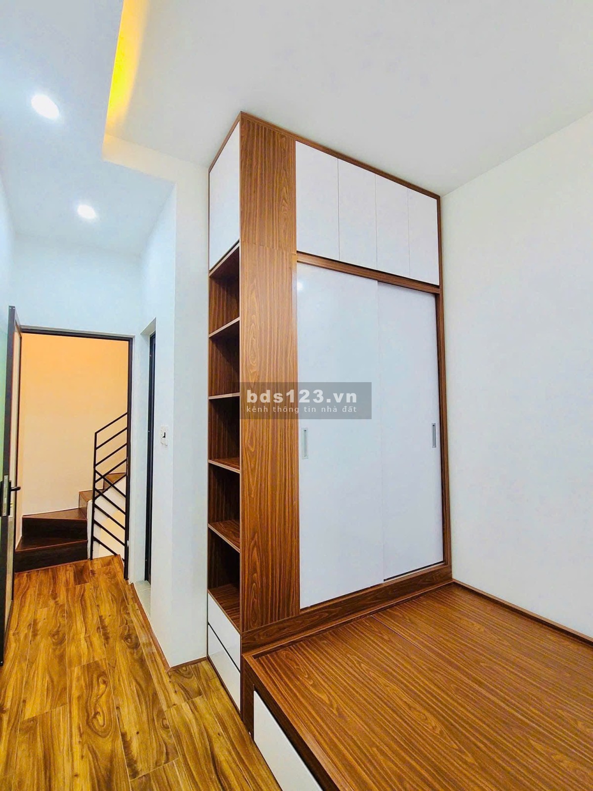 Nhà riêng tọa lạc tại Số 23 Ngách 490/40 Kim Mã, phường Ngọc Khánh, Ba Đình, Hà Nội, với S 23m2