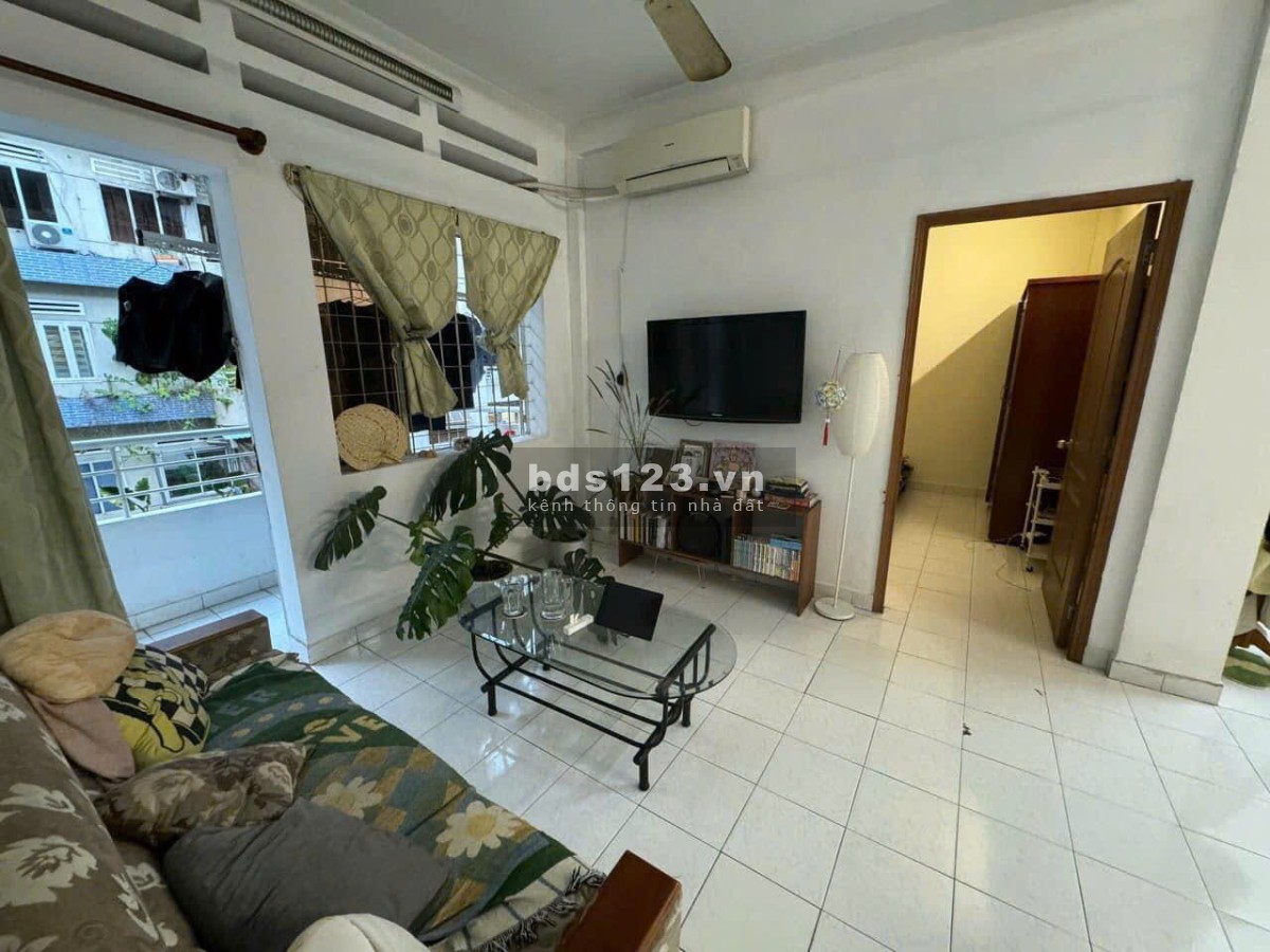 Cho thuê Căn hộ riêng 103m2, 2 phòng ngủ, Võ Thị Sáu, Q3, 11tr/tháng.