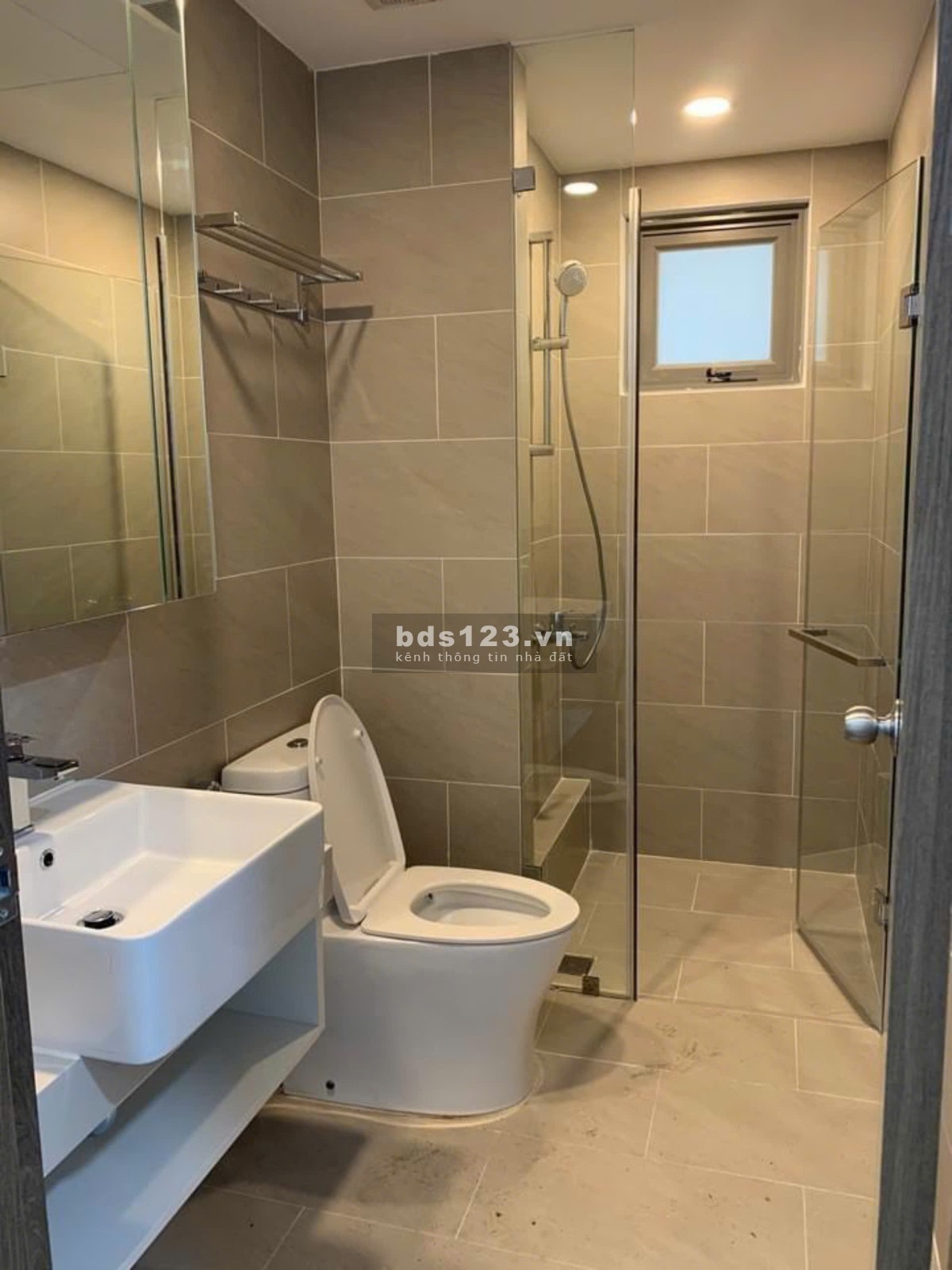 Chung cư Kim Tâm Hải, Trường Chinh,TTN, Q12: 70 m2, 2 p ngủ, 2 wc, 8 tr/th
