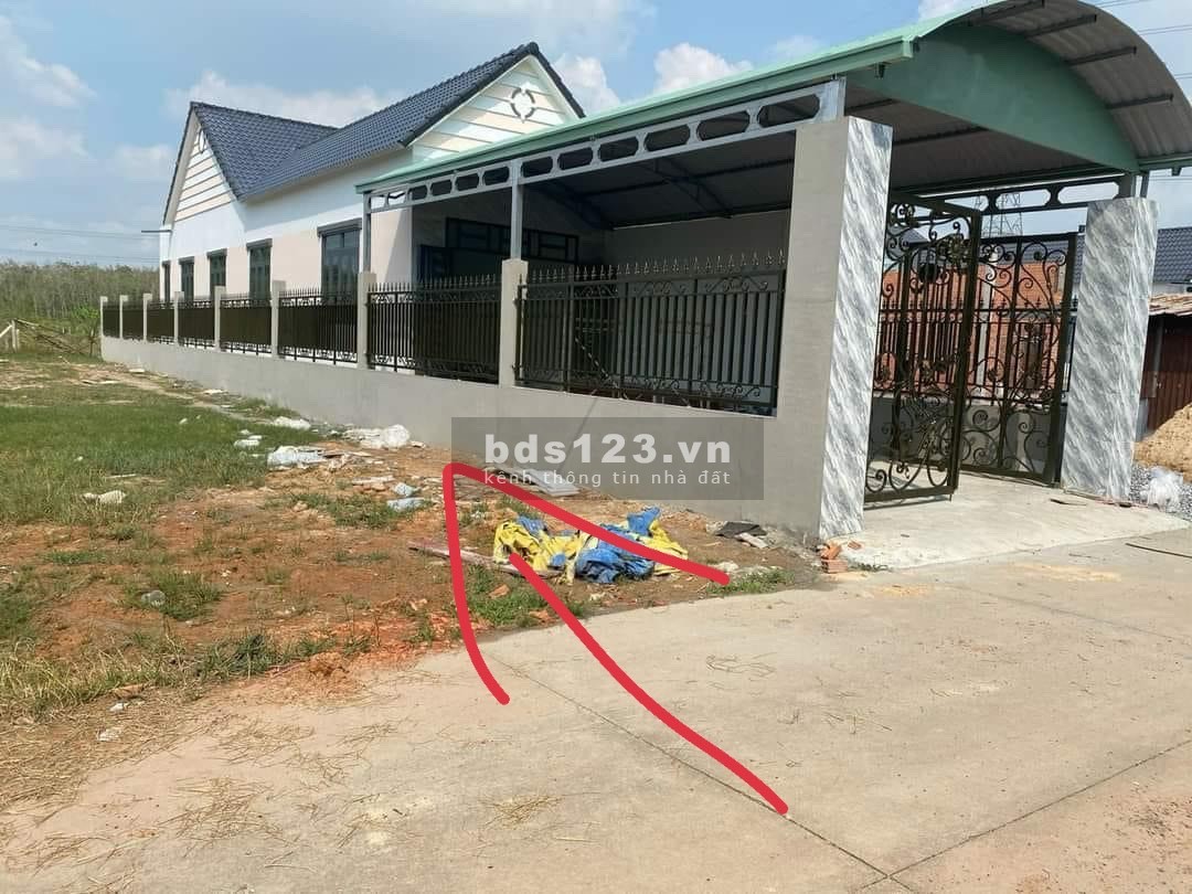 Đất Gần Trung Tâm Thành Phố Bến Cát 200m2 Thổ Cư, giá ngộp, Sổ Riêng.