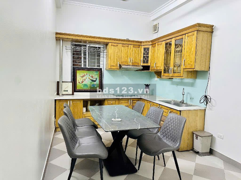 Bán nhà Đại Mỗ, bãi đỗ ô tô cạnh nhà, mặt tiền mênh mông, giá rẻ tụt quần 60m 6.3 tỷ