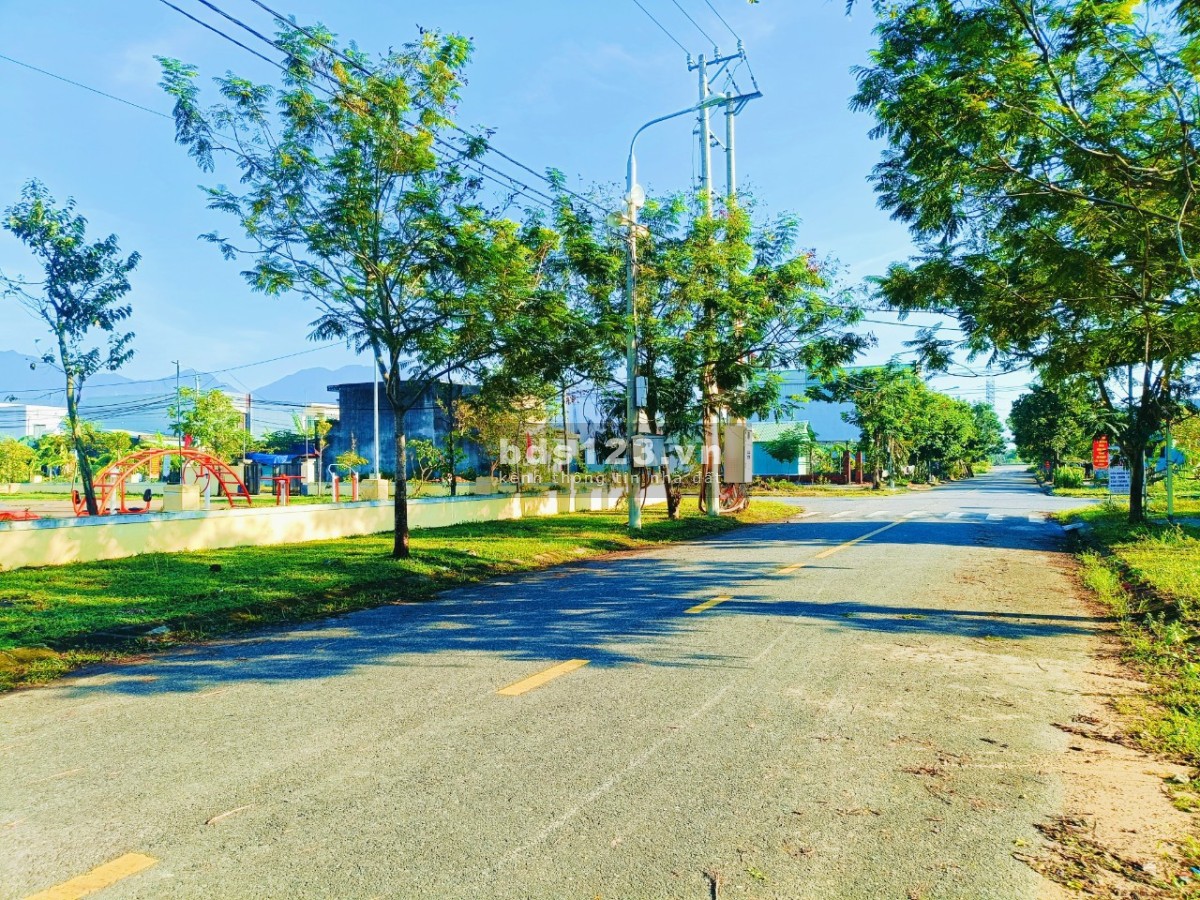 2,0x triệu, bán nhanh nhà đẹp, vị trí tiềm năng