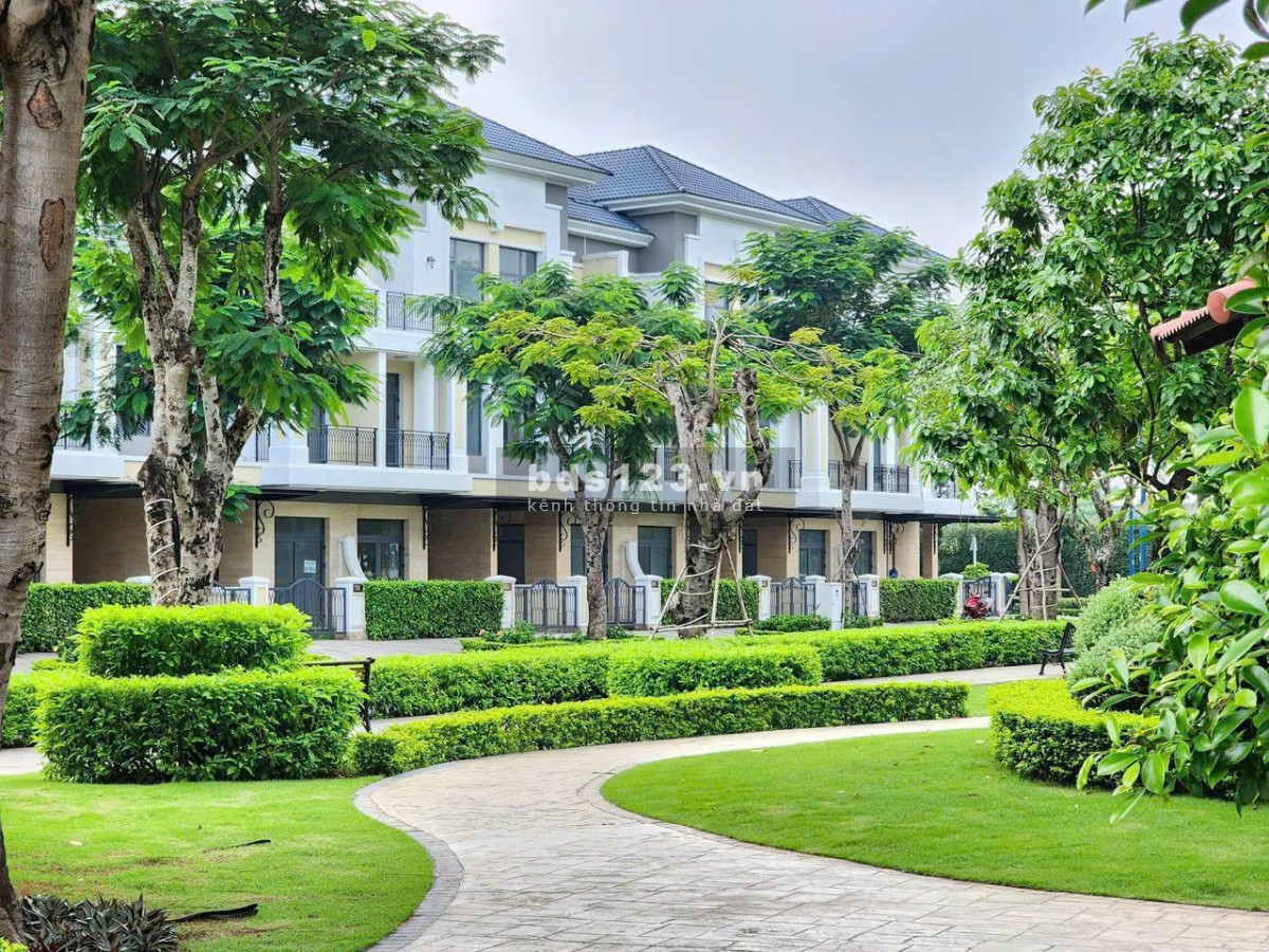 Căn góc 109m2 Verosa Park - Khang Điền Quận 9 - Full nội thất - Giá tốt nhất thị trường
