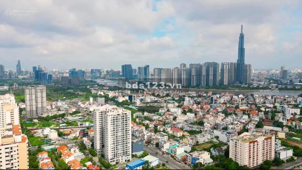 Căn Hộ Trung Tâm Q2-Decapella, chỉ từ 4,8y/căn ,tầng cao, view đẹp, nhà mới 100%, đang làm sổ hồng