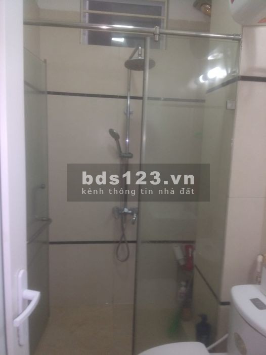 Bán nhà chính chủ 30.8 m2 x 5 tầng phường Phương Liên, quận Đống Đa, Hà Nội