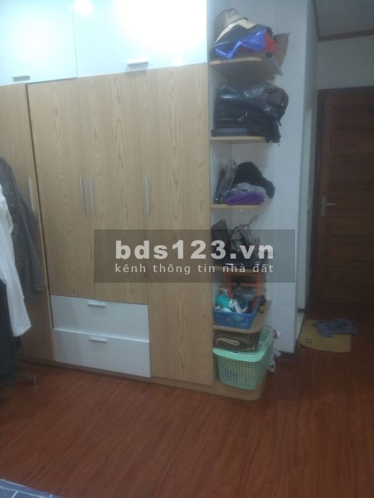 Bán nhà chính chủ 30.8 m2 x 5 tầng phường Phương Liên, quận Đống Đa, Hà Nội