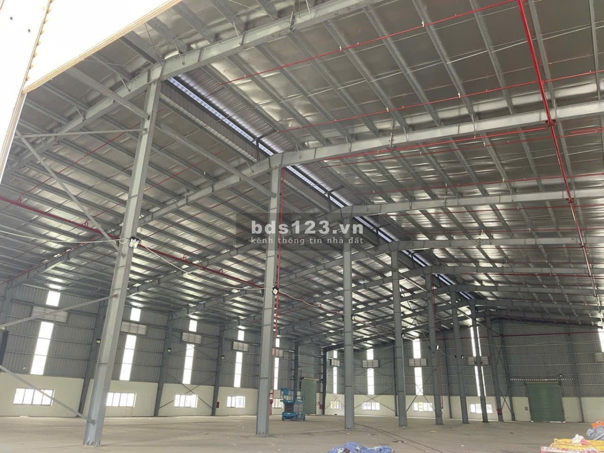 Cho thuê kho xưởng tại đường Quốc Lộ 32 khu vực Lai Xá Hoài Đức Hà Nội