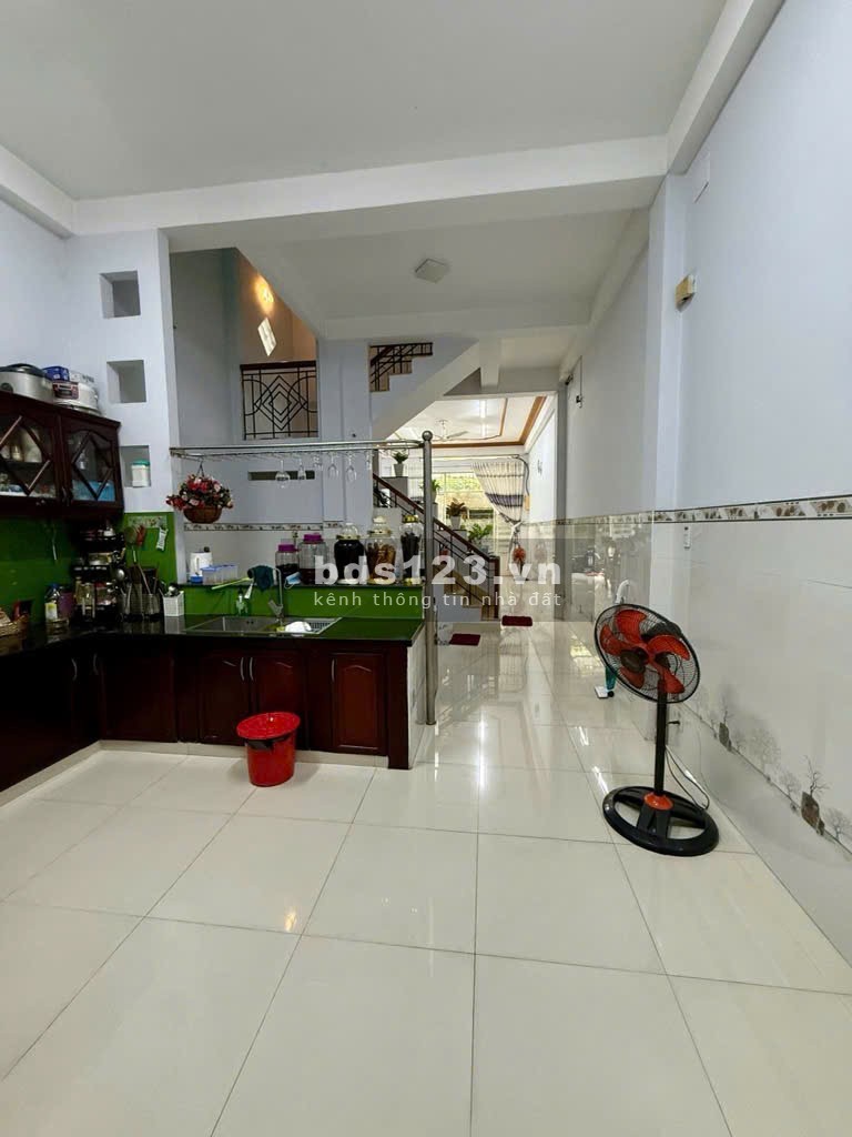Bán nhà đẹp HXH Tân Bình 81M, 4 tầng, ngang 4.5M, 4PN,7. 8.TỶ