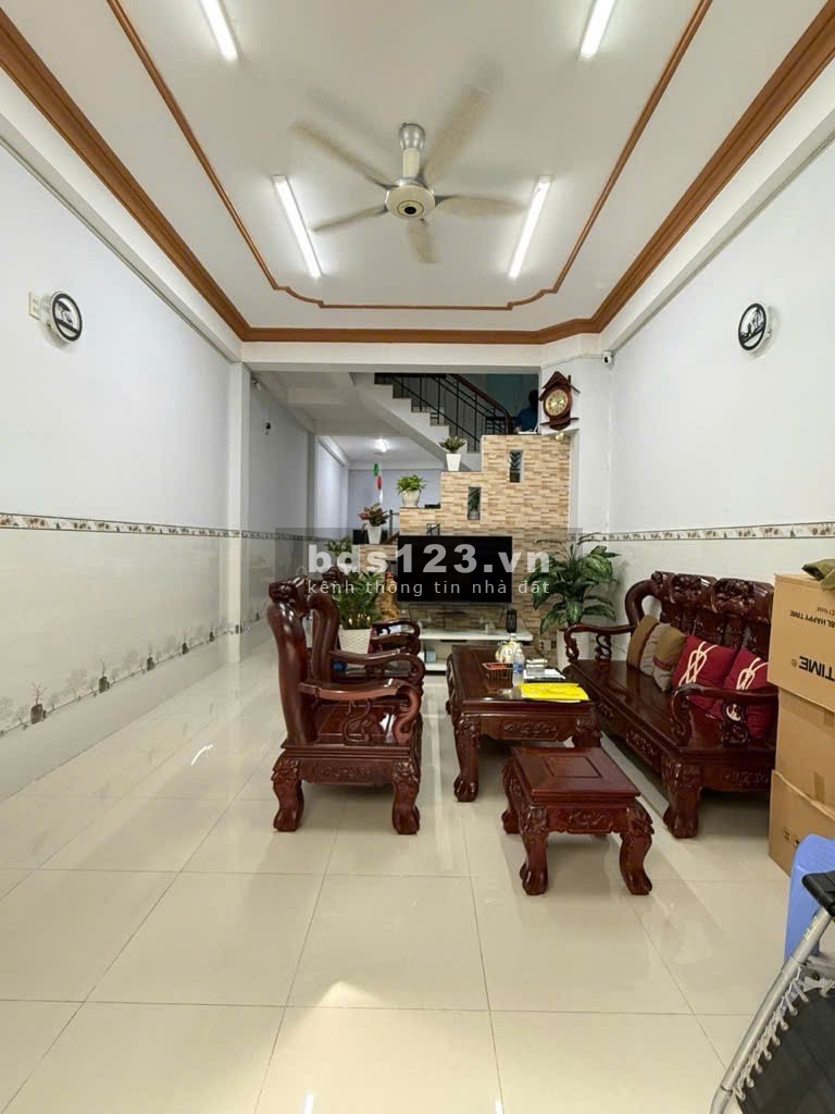 Bán nhà đẹp HXH Tân Bình 81M, 4 tầng, ngang 4.5M, 4PN,7. 8.TỶ