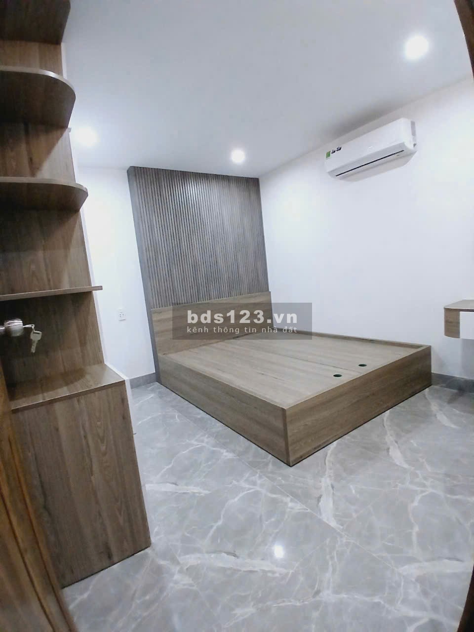 Nhà mặt tiền 2 tầng siêu đẹp - Tôn Đản - Hòa An - Chỉ 3.15 tỷ