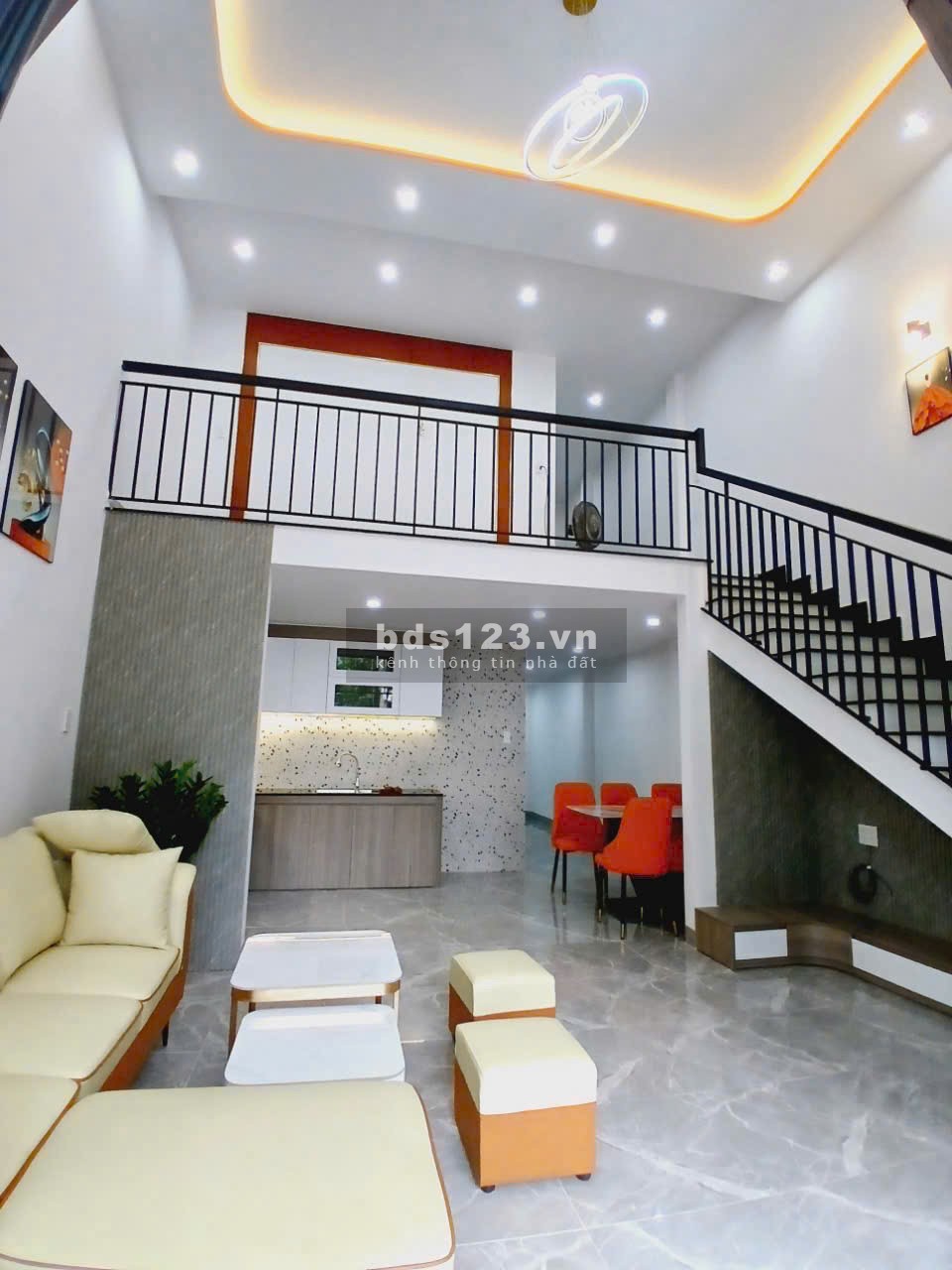 Nhà mặt tiền 2 tầng siêu đẹp - Tôn Đản - Hòa An - Chỉ 3.15 tỷ