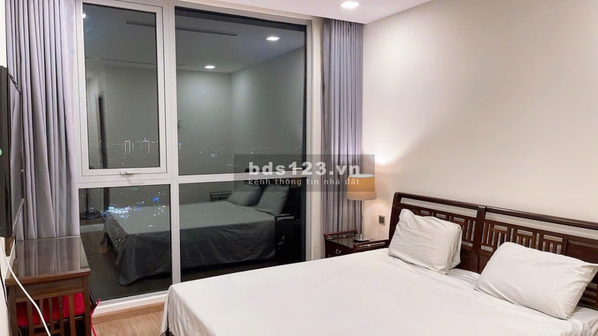 Chung cư Saigon Pearl, Nguyễn Hữu Cảnh, P22, BT: 95m2, 2p ngủ, 2wc 25 triệu