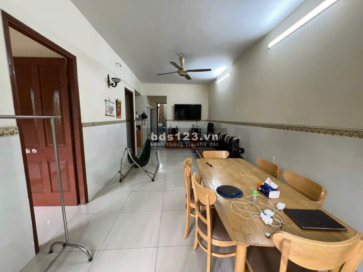 Cho thuê chung cư Carillon 2, Trịnh Đình Thảo, TP: 65m2, 2p ngủ, 2wc 9tr5/th