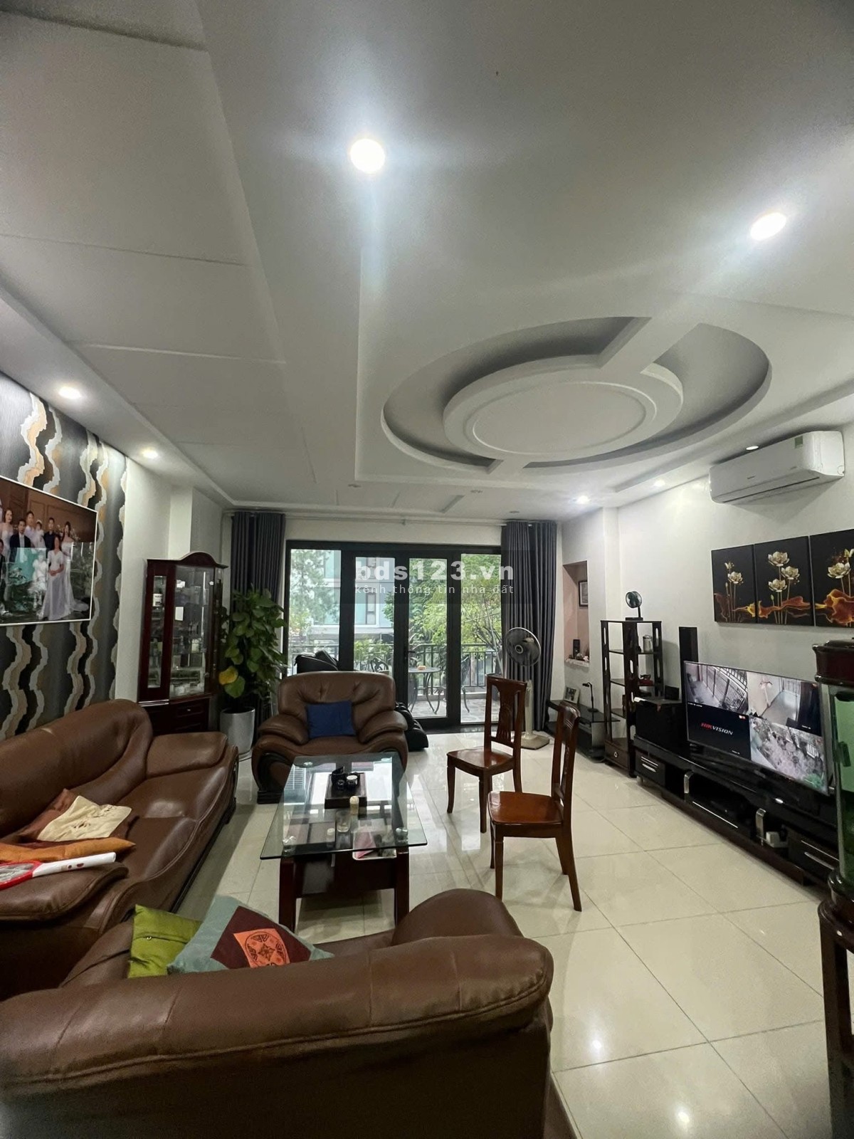 Bán liền kề mặt đường đôi KĐT Văn Khê - Thang máy - Kinh doanh - 82.5m2, mt 5m, giá 2x tỷ