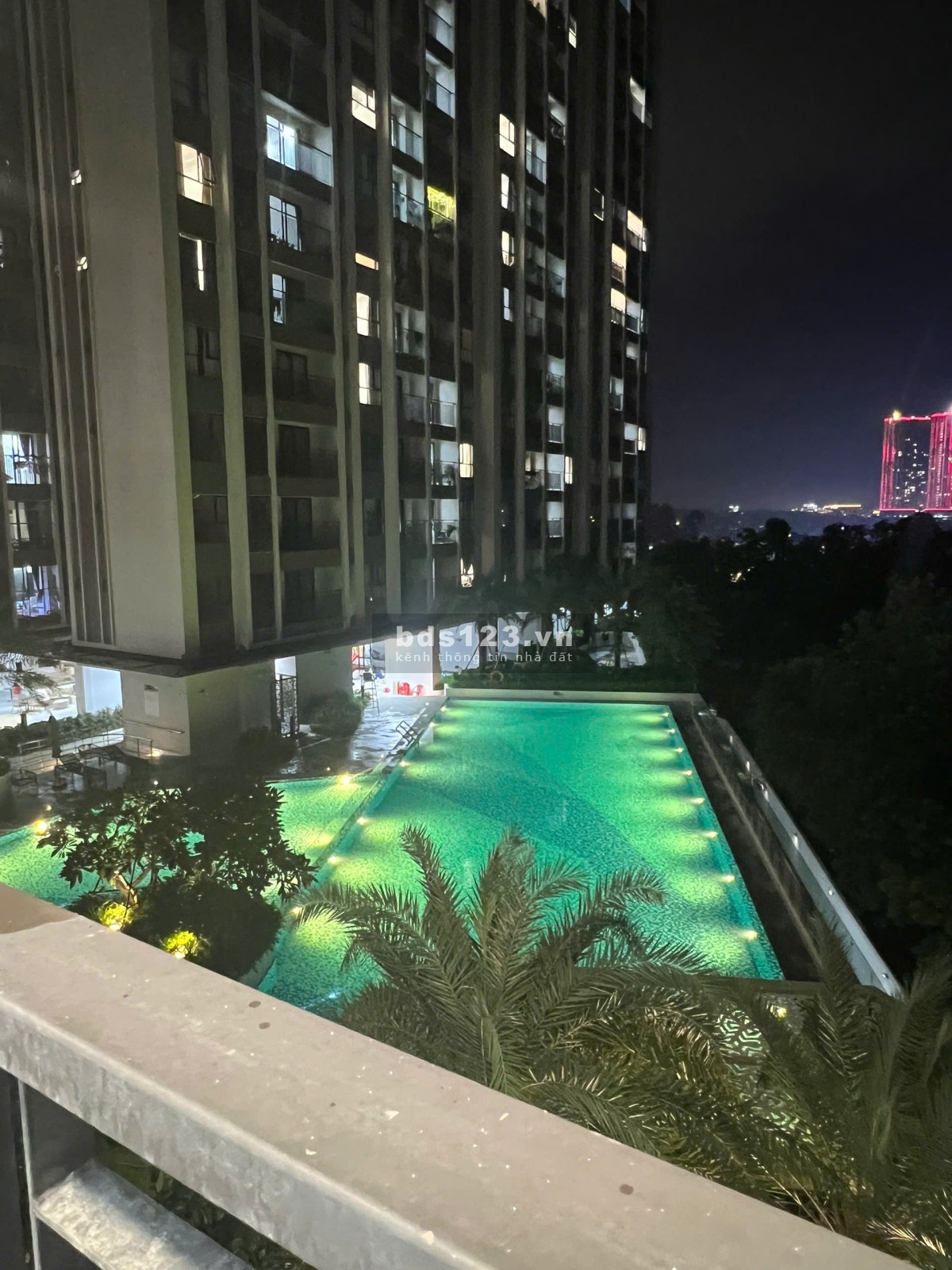 Chủ cần ra hàng căn studio có sẵn nội thất, có sổ hồng sang tay nhanh gọn