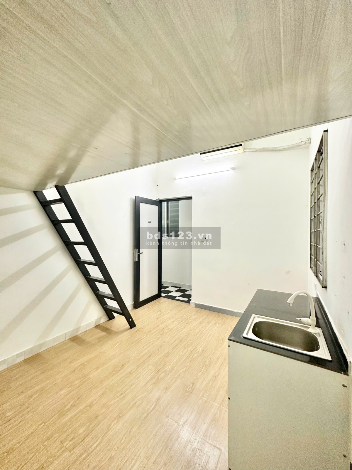 Giảm đến 500K trong suốt hợp đồng - Duplex tại đường Bàu Cát, P.14, Tân Bình