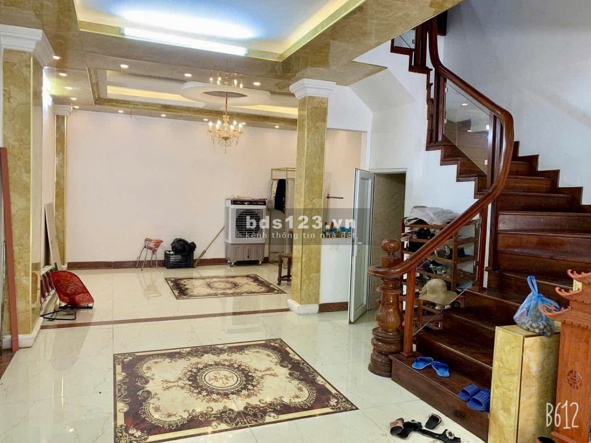 Giảm giá bán nhanh căn nhà 90m2, đường Phạm Văn Đồng, phường Hiệp Bình Chánh, Thủ Đức.