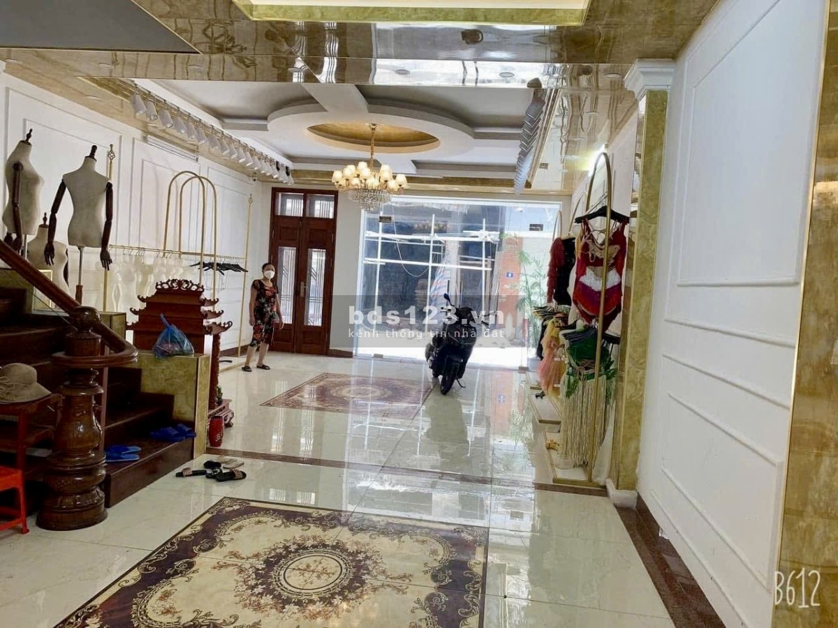 Giảm giá bán nhanh căn nhà 90m2, đường Phạm Văn Đồng, phường Hiệp Bình Chánh, Thủ Đức.