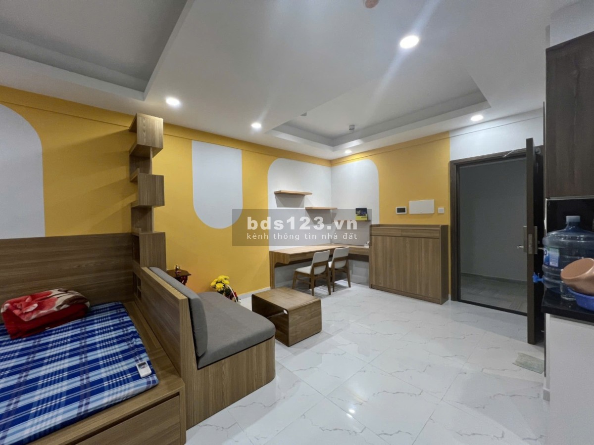 Chủ cần ra hàng căn studio có sẵn nội thất, có sổ hồng sang tay nhanh gọn