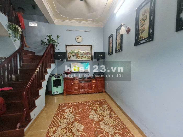 Bán nhà đẹp chủ tự xây chắc chắn - Ở luôn - 3 Thoáng - Ô tô đỗ cửa
