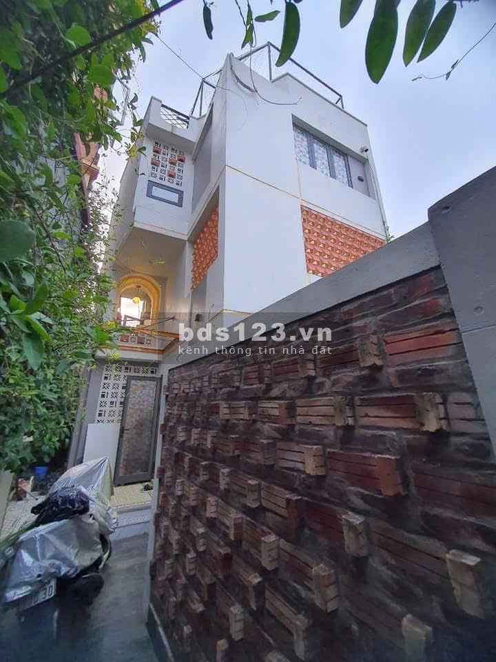 Bán nhà đẹp như khách sạn 5* - Chủ tự thiết kế - Tương lại giá trị tăng cao