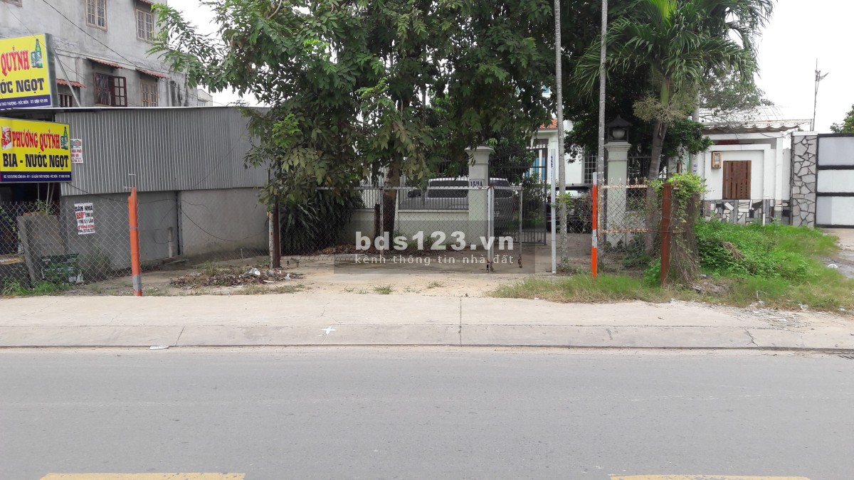 Cho Thuê villa 1000 m2 (10x100)mặt tiền đường Dương Công Khi, Hốc Môn