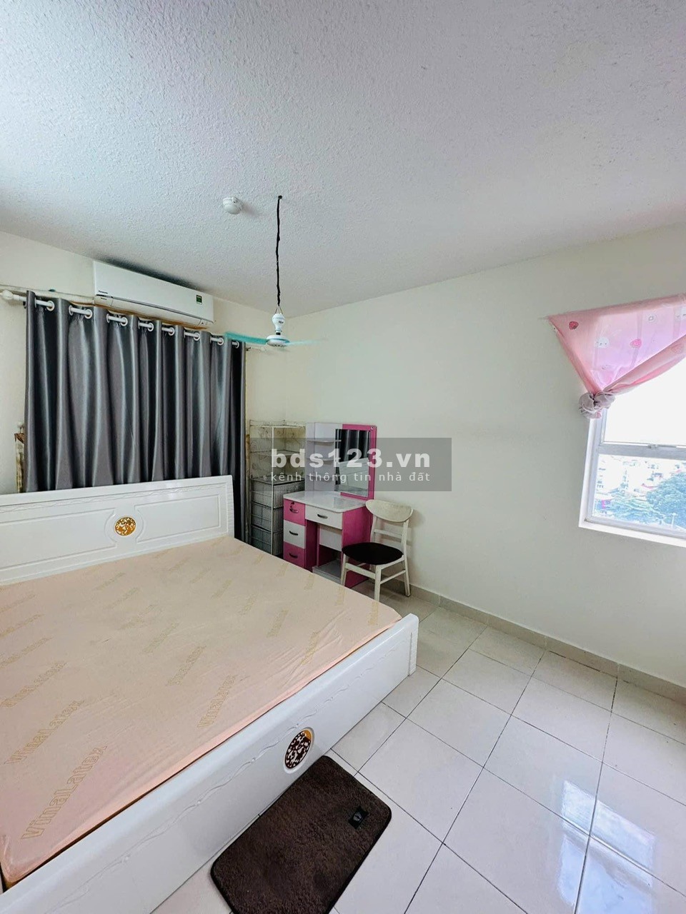 Cho thuê chung cư Lê Quang Định, P2, BT: 87m2, 2p ngủ, 1wc NT giá 12tr