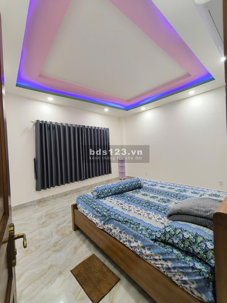 Tìm Nam độc thân ở ghép cùng gia đình