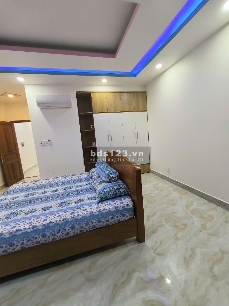 Tìm Nam độc thân ở ghép cùng gia đình