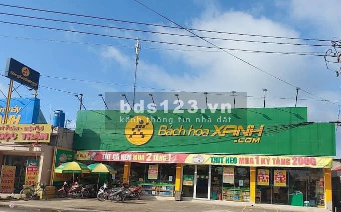 Bán 5 sào điều (20x150=4.968M2)SHR, nở hậu 92M cách QL200M giá 700tr, view suối, sát KCN 350ha