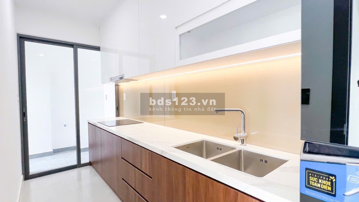 Kẹt tiền, cần bán nhanh căn hộ 2PN2WC view cầu vượt Sóng Thần