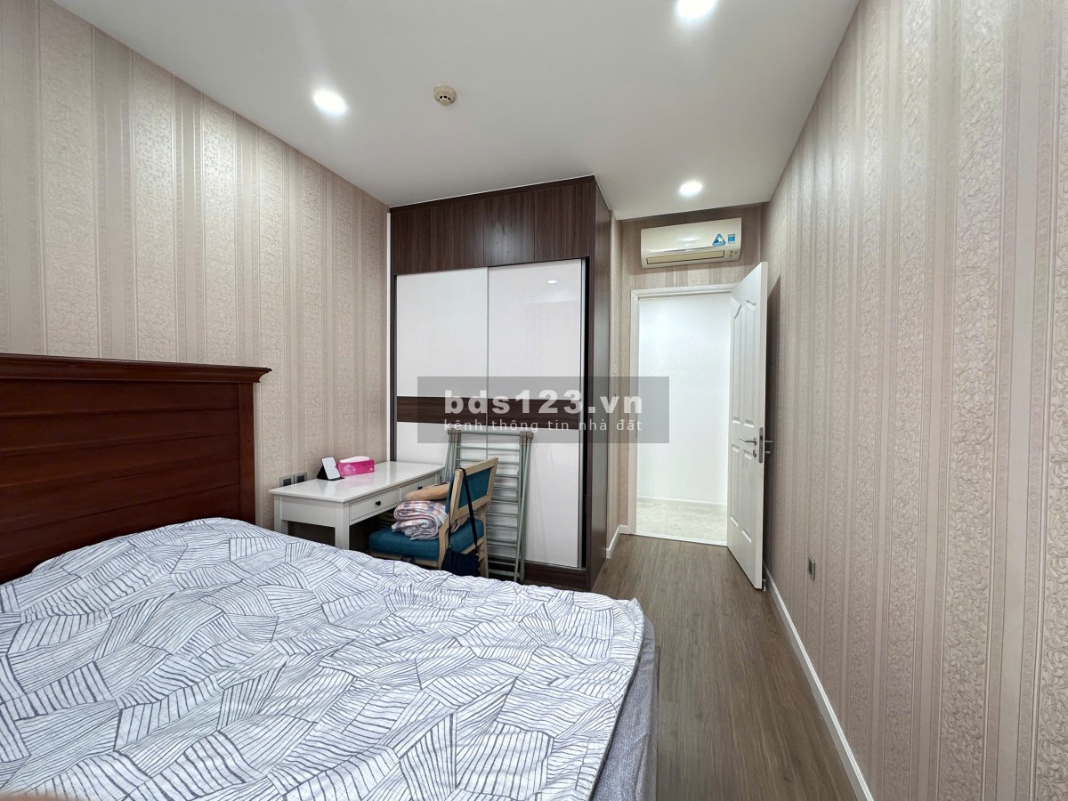 Bán gấp căn hộ Tropic Garden 3pn 100m2 view sông đầy đủ nội thất chỉ 7.9 tỷ