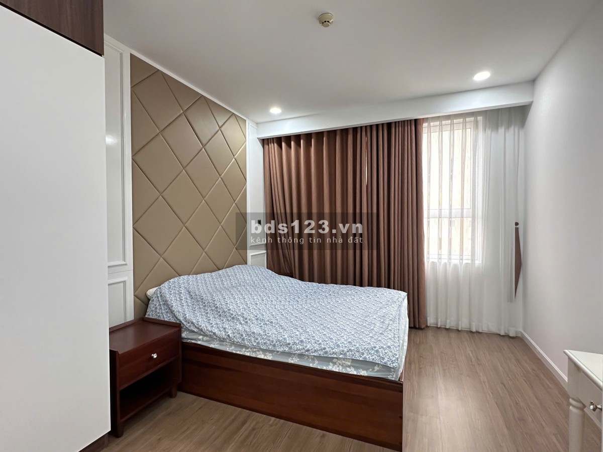 Bán gấp căn hộ Tropic Garden 3pn 100m2 view sông đầy đủ nội thất chỉ 7.9 tỷ