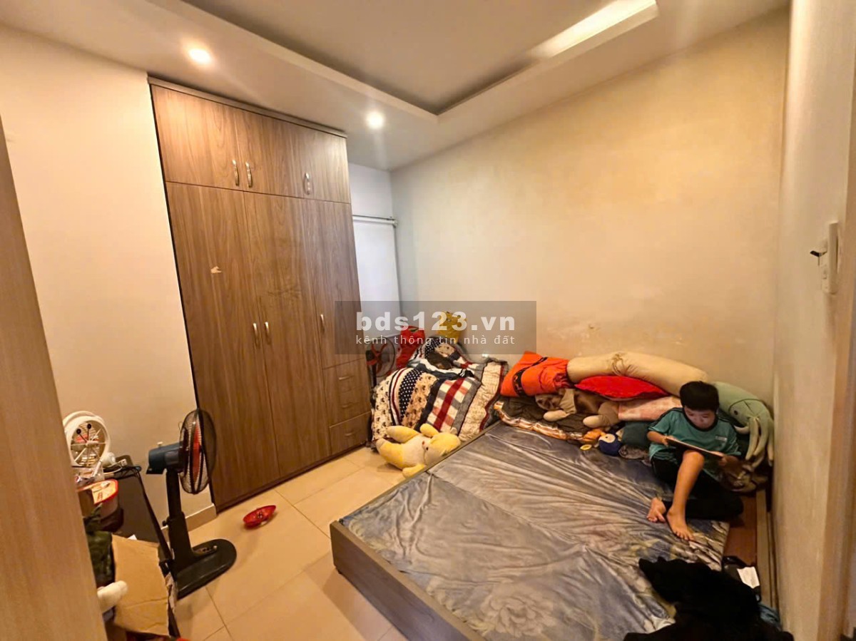 Chính chủ bán căn hộ chung cư Tân Phước, Quận 11, diện tích 71,2 m2