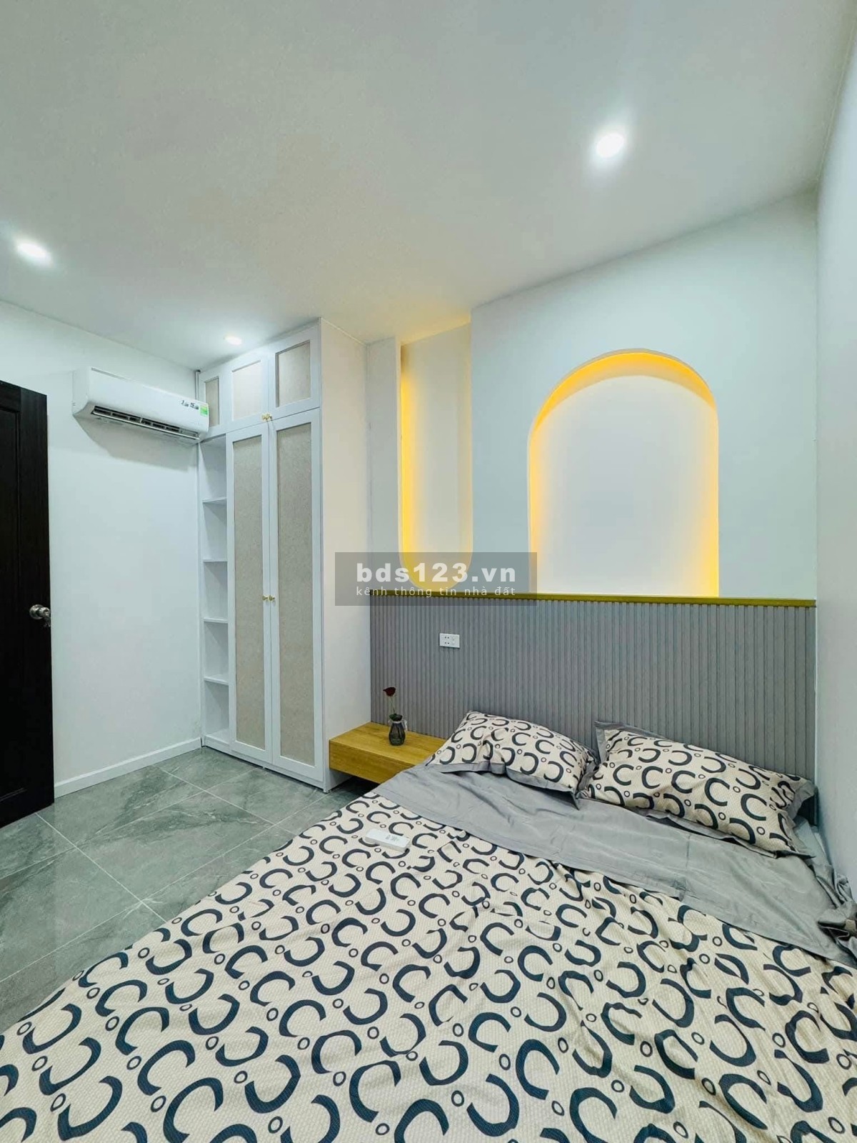 Nhà 2 tầng hiện đại sát chợ Hoà Khánh 80m² giá chỉ nhỉnh 2 tỷ - 0338126995