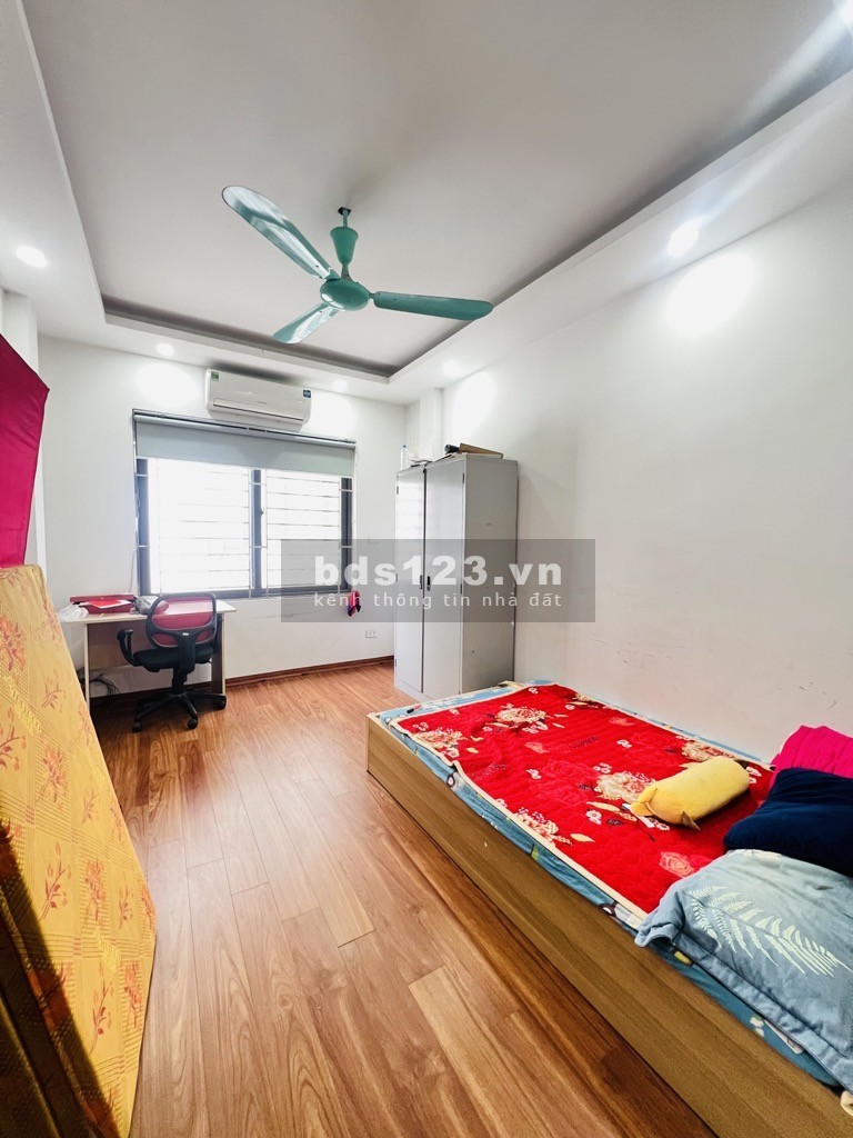 Nhà mặt ngõ phố Kim Giang, ô tô đỗ cửa, kinh doanh, gần khu đô thị Đại Kim