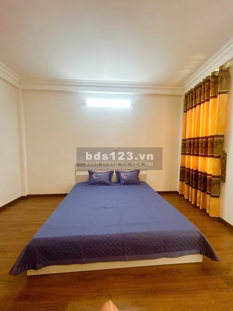Gấp - Cần tiền hạ giá - Bán nhà Lĩnh Nam - Hoàng Mai - 30m - 4,75 tỷ