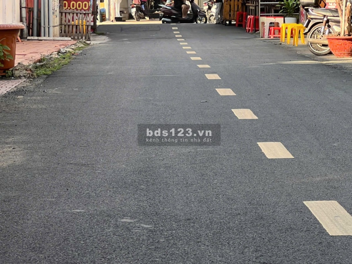 Hạ giá bán nhanh căn nhà 102m2 đường Võ Văn Ngân, phường Linh Chiểu, thành phố Thủ Đức.