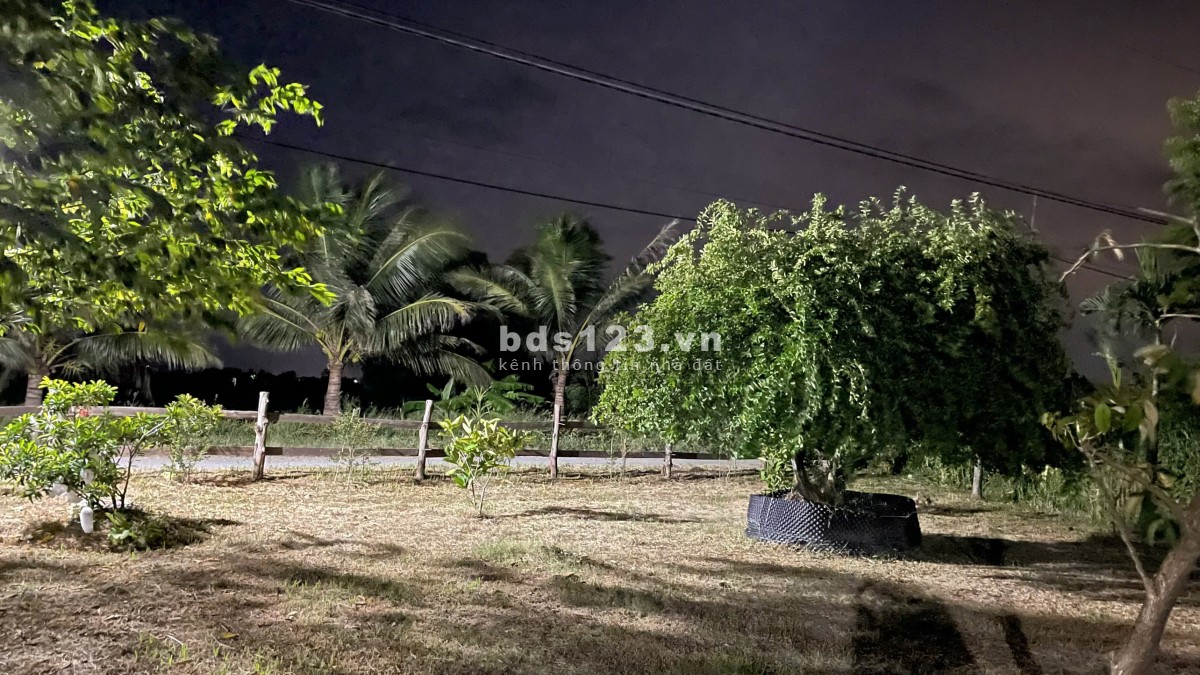 Bán 1,2 công đất có mặt tiền 52m đường ôtô gần biển Rạch Bùn, Tân Điền, Gò Công Đông, Tiền Giang
