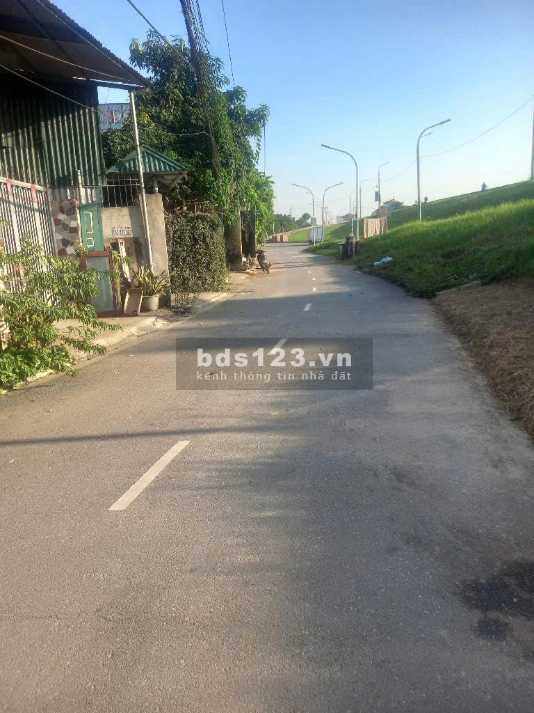 Hàng đẹp giá đâu tư, o tô, thoáng