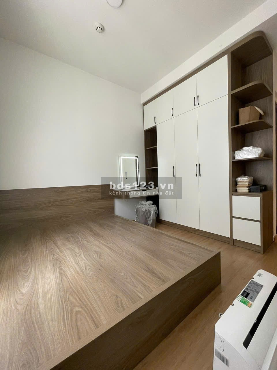 Chung cư Kingston, Nguyễn Văn Trỗi, PN: 86m2, 2p ngủ, 2wc, NT mới, 20tr