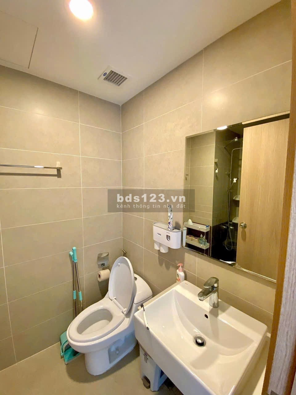 Chung cư Kingston, Nguyễn Văn Trỗi, PN: 86m2, 2p ngủ, 2wc, NT mới, 20tr