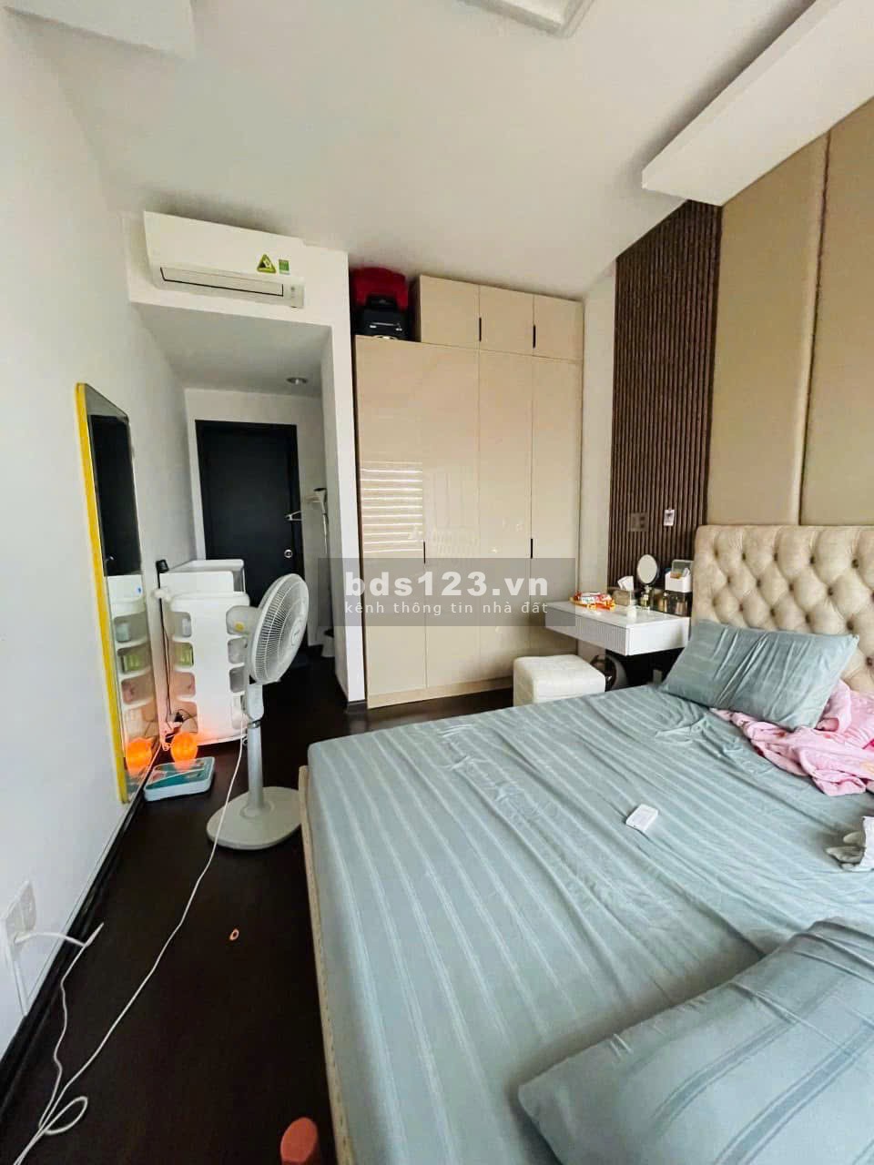 Chung cư Phúc yên, 31 Phan Huy Ích, P15,Tân Bình, 93m2, 2PN, 2WC. NỘI THẤT, 12tr/tháng.