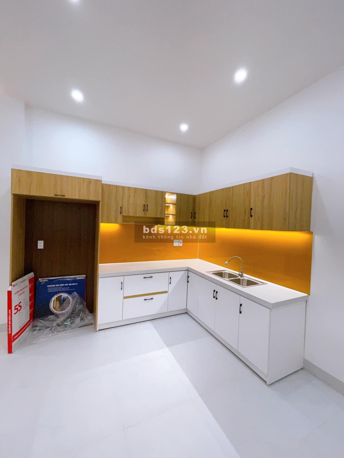 Bán nhà chính chủ HOÀN CÔNG gần cây xăng Lai Uyên, cách vòng xoay An Phú 6p, Thuận An, Bình Dương