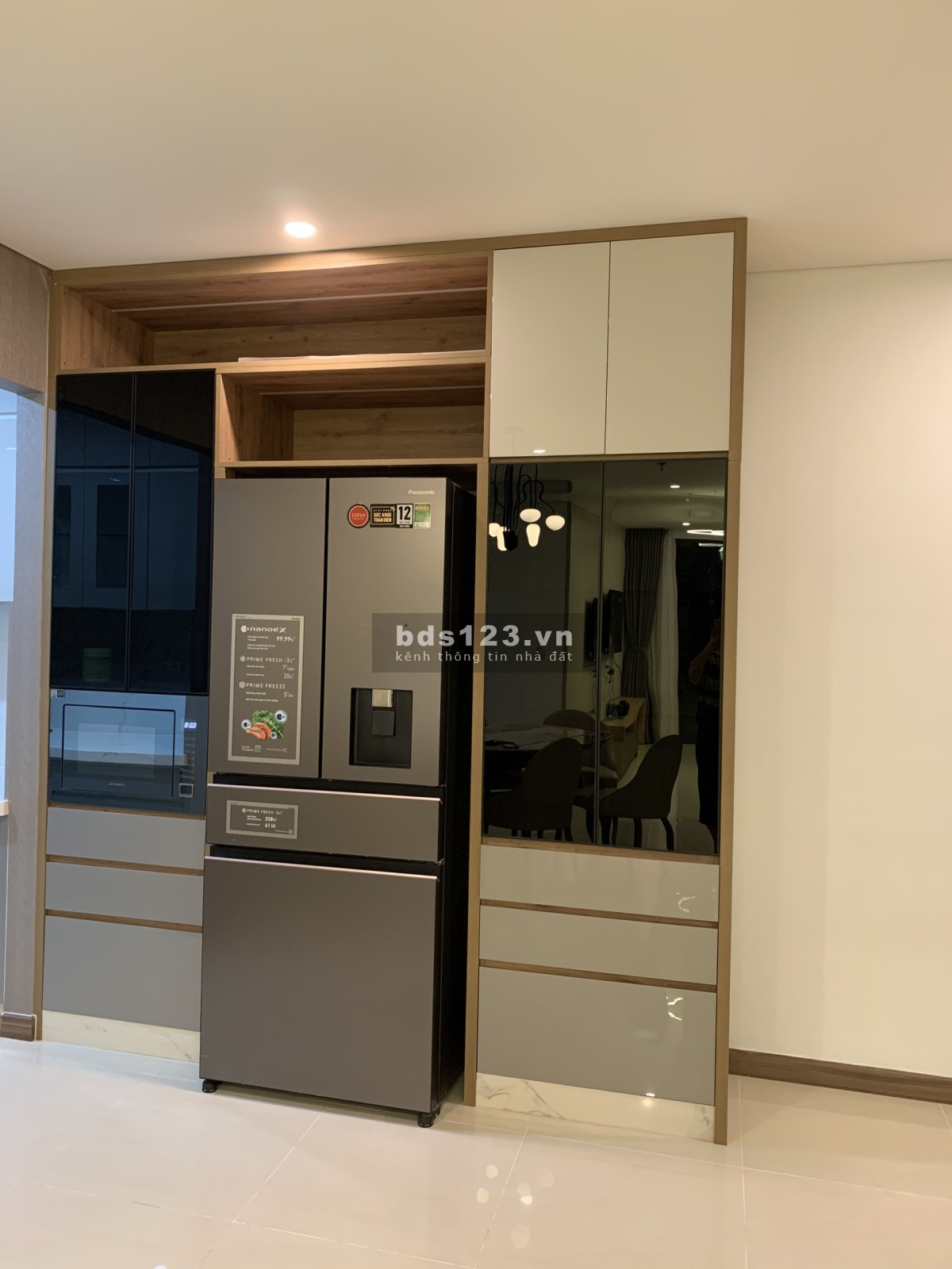 Cần bán gấp CH Sunny Plaza 70m2, 2PN, 2WC, tặng NT đẹp, ban công rộng hướng ĐB. Giá thật: 3.4 tỷ TL
