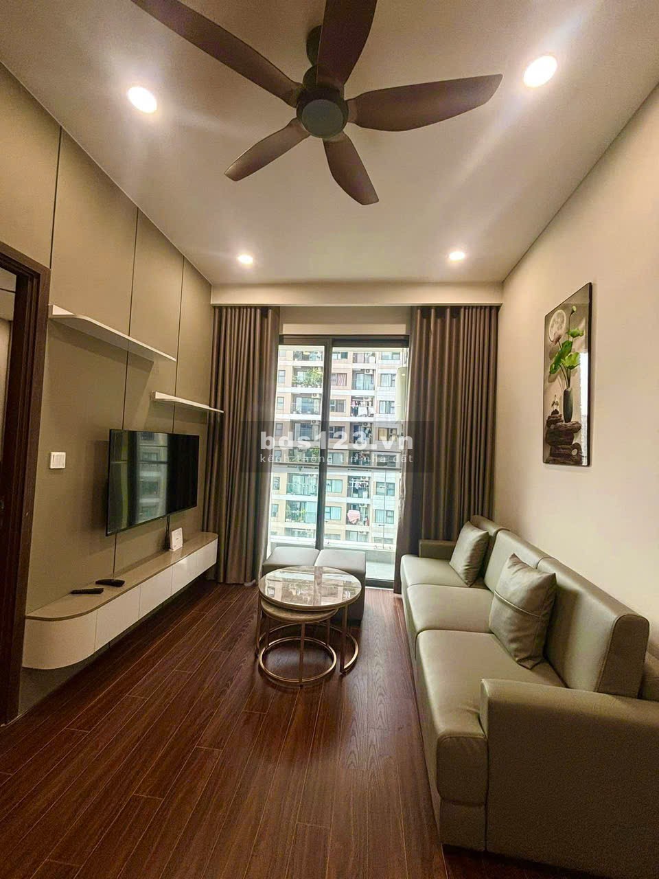 Cho thuê căn hộ 2 phòng ngủ + Nội thất đầy đủ, phân khu Masteri Vinhomes Ocean Park, giá 12tr/tháng