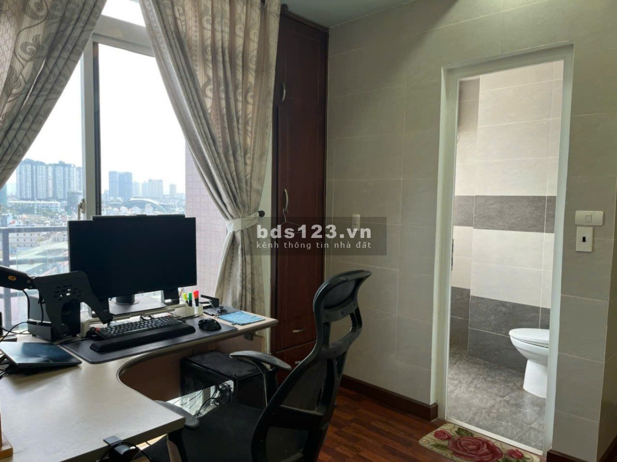 Bán CH Thuận Việt 89m2, 3PN, căn góc, SH lâu dài. Giá bán: 4.1 tỷ TL