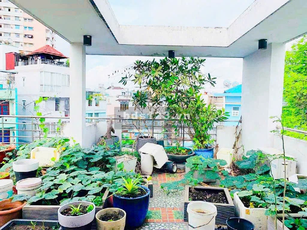 Bán nhà Lê Văn Sỹ Q3 - HĐ 30tr/th - Ngang khủng 7.6x14, hẻm 6m oto thông, 17tỷ, gần Coopmart