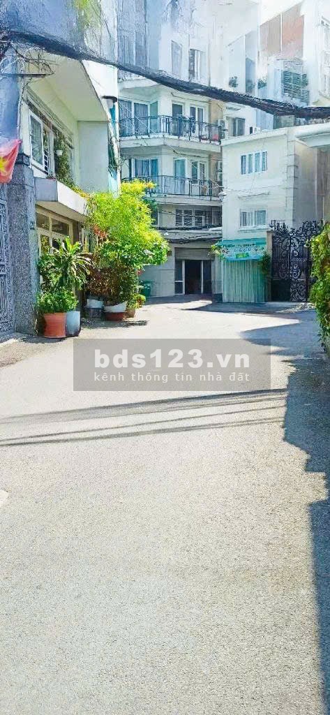 Bán nhà Lê Văn Sỹ Q3 - HĐ 30tr/th - Ngang khủng 7.6x14, hẻm 6m oto thông, 17tỷ, gần Coopmart