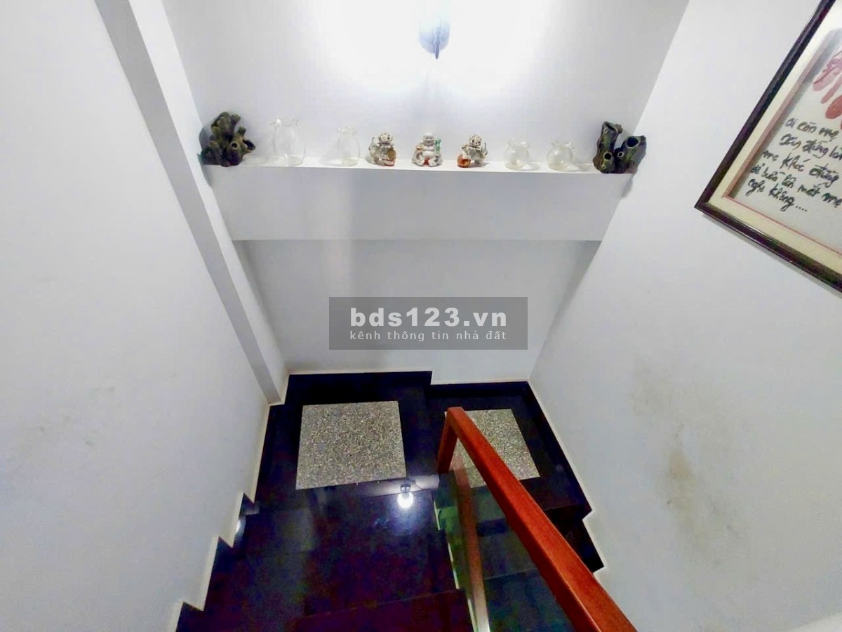Chủ ngộp 5 tỷ bán nhà 2 tầng - 135m2 (ngang 9m x dài 15m) - Võ Văn Ngân - Đặng Văn Bi.
